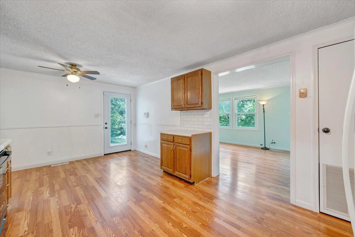 912 Little Catawba Creek RD - Photo 12
