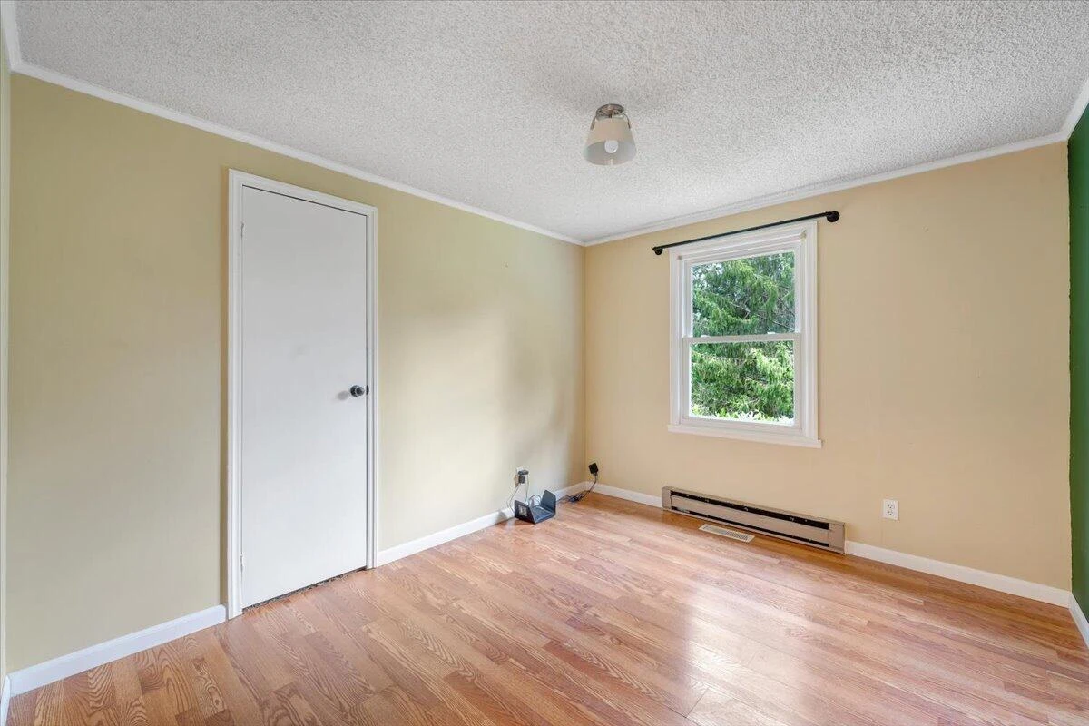 912 Little Catawba Creek RD - Photo 16