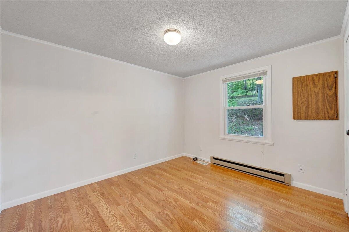 912 Little Catawba Creek RD - Photo 19