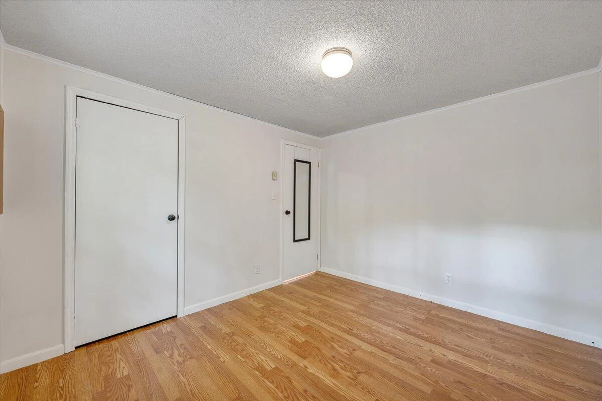 912 Little Catawba Creek RD - Photo 20
