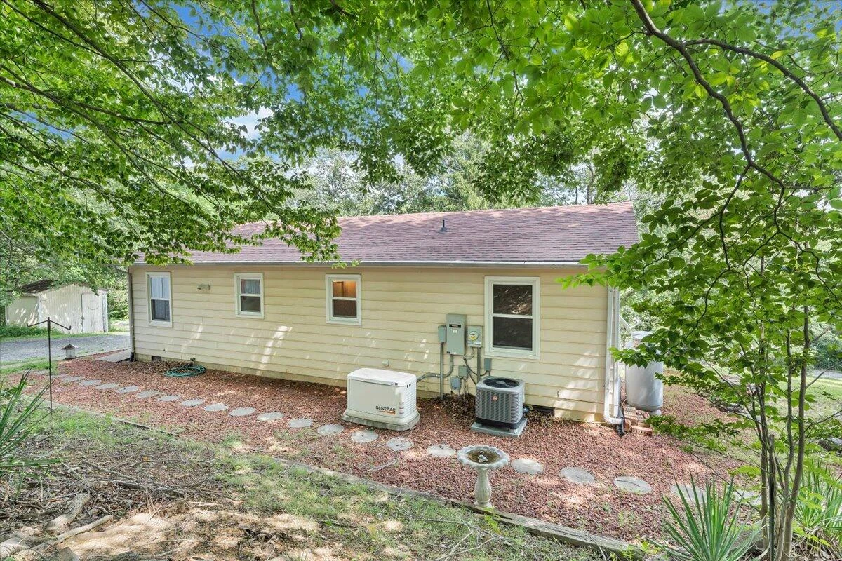 912 Little Catawba Creek RD - Photo 28