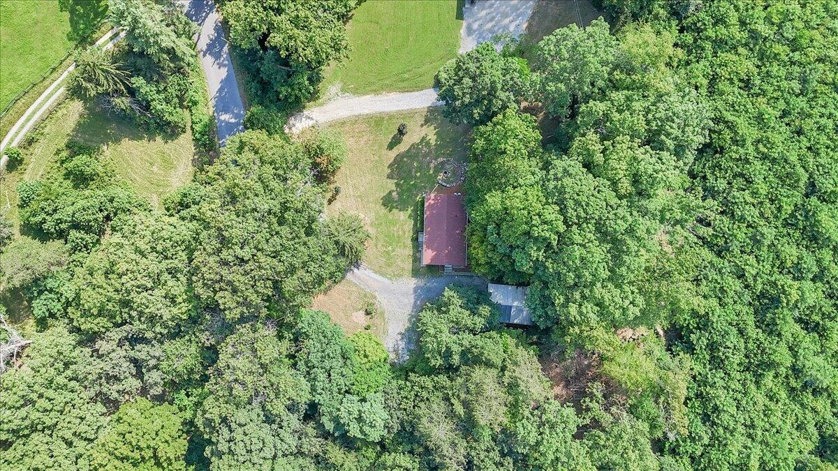 912 Little Catawba Creek RD - Photo 46