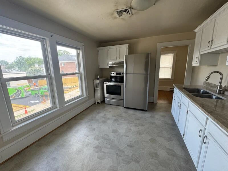 1602 Grandin RD SW - Photo 33