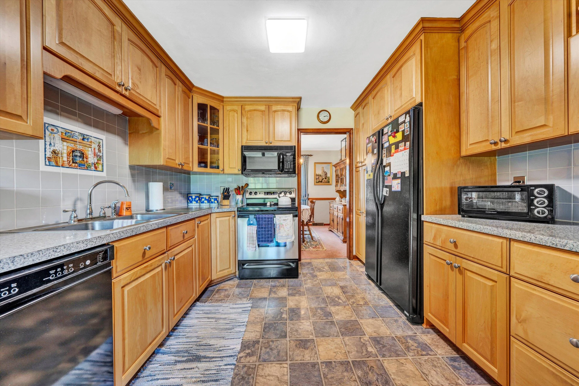 9732 Goodview RD - Photo 15