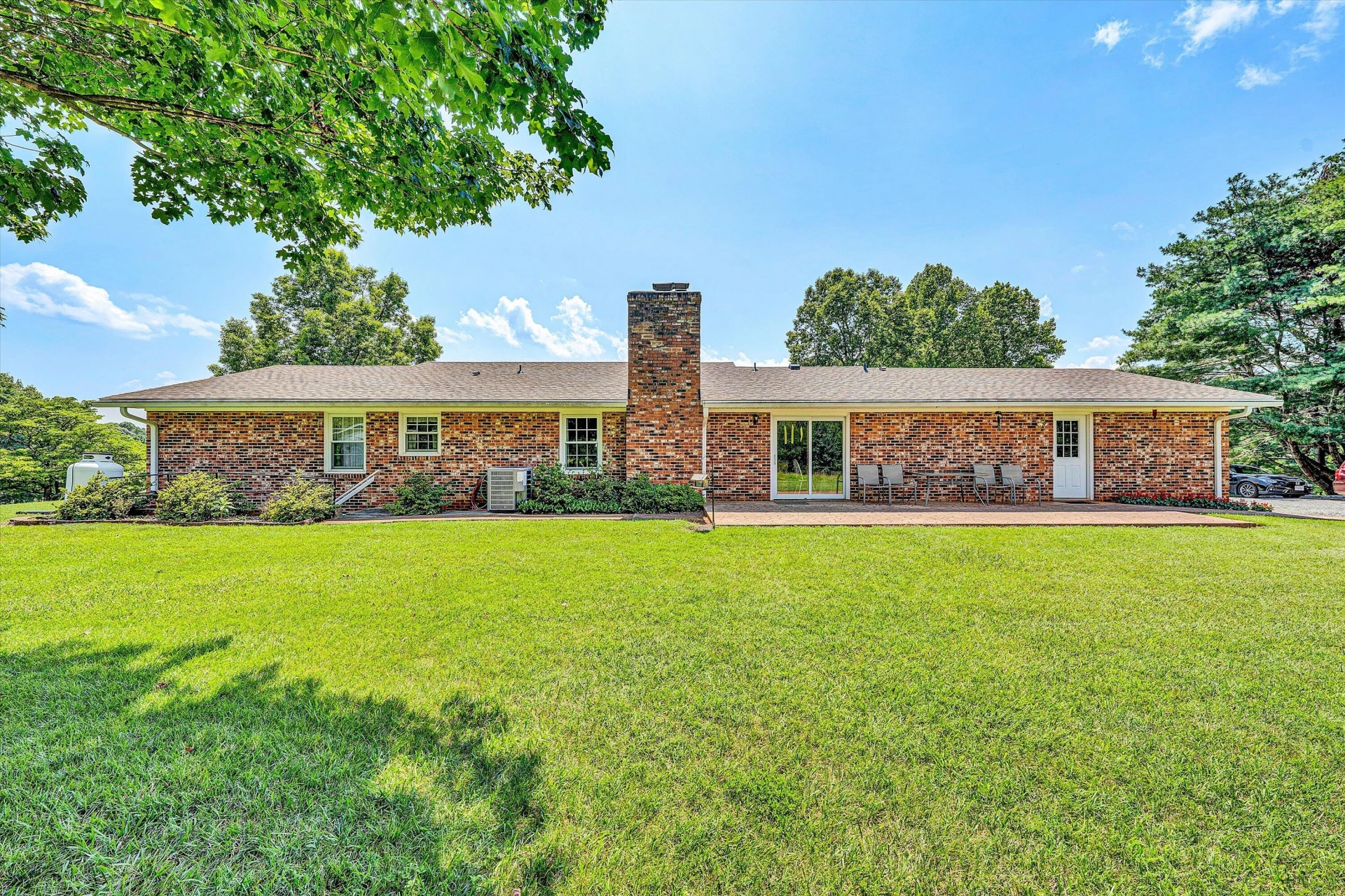 9732 Goodview RD - Photo 38