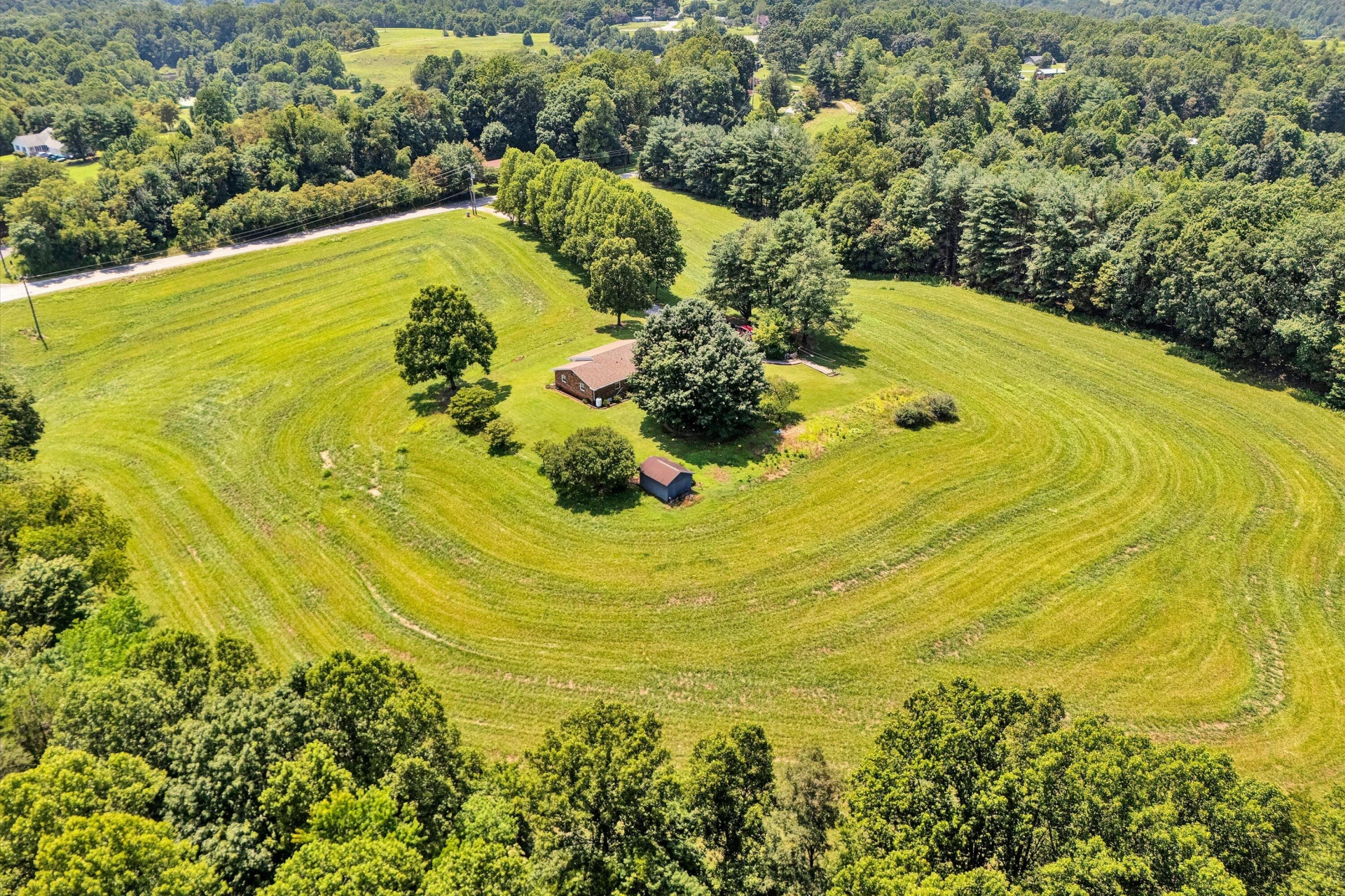 9732 Goodview RD - Photo 9