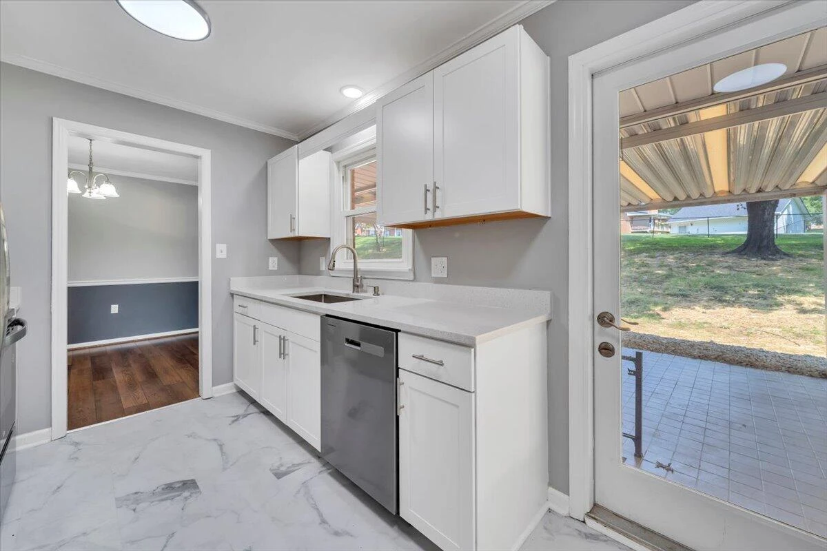 735 Goodland AVE - Photo 14