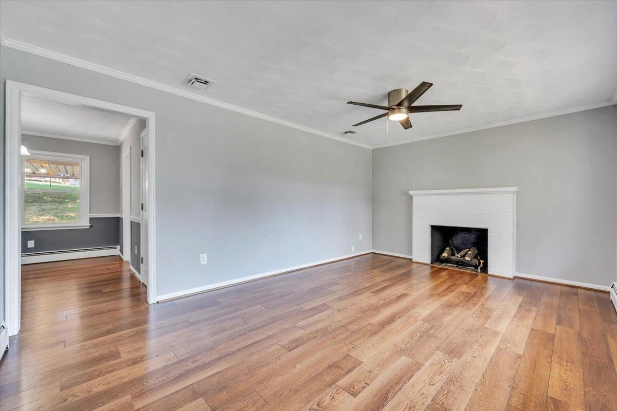 735 Goodland AVE - Photo 3