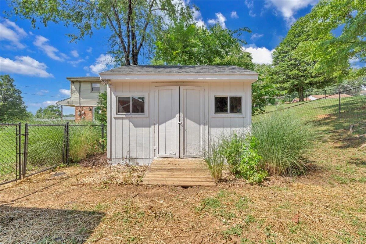 735 Goodland AVE - Photo 45