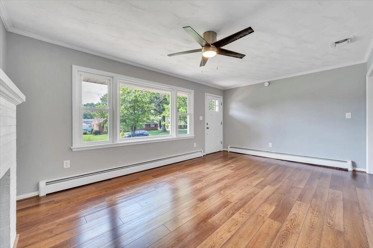735 Goodland AVE - Photo 5