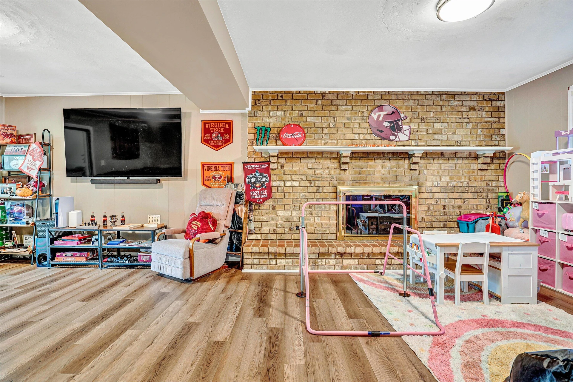 242 Woodlawn AVE - Photo 23