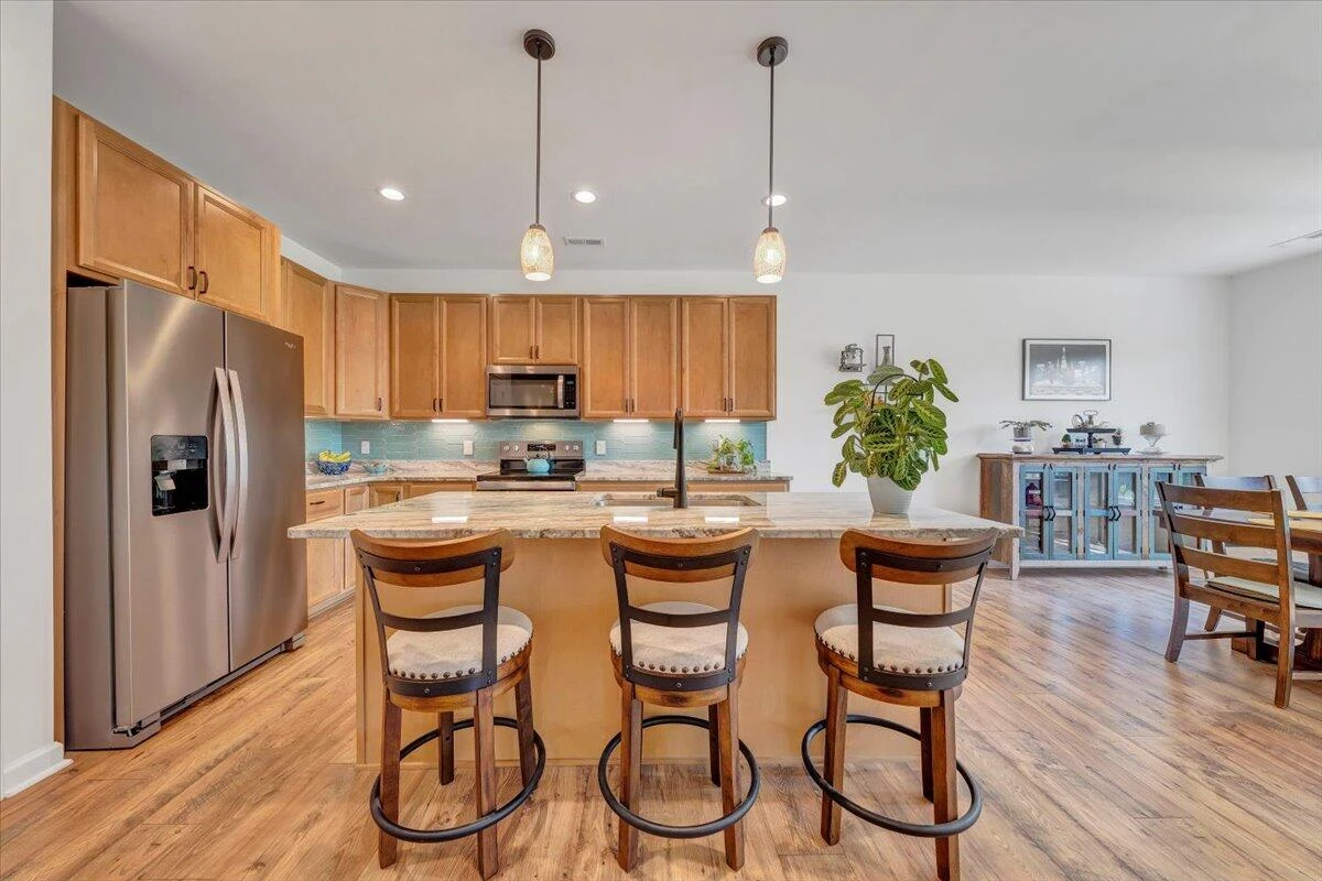 2153 Kings Walk DR NE - Photo 11
