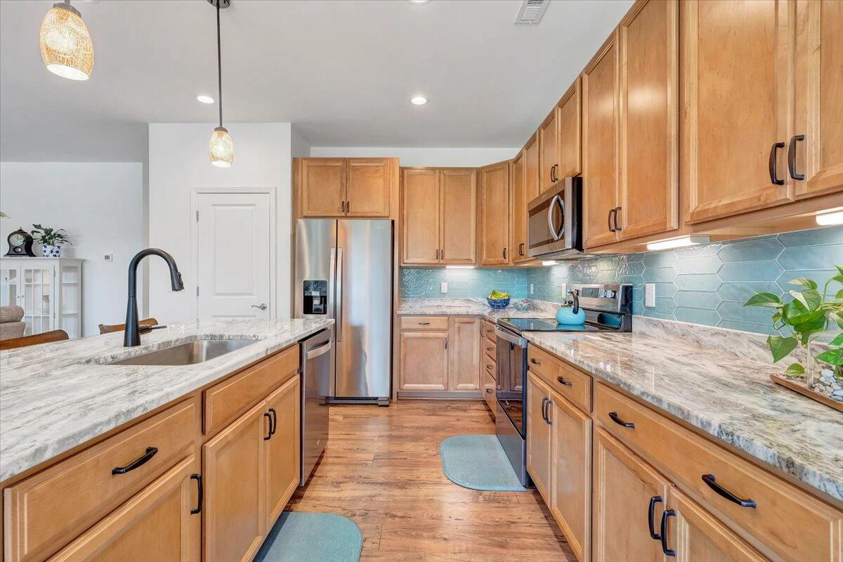 2153 Kings Walk DR NE - Photo 17