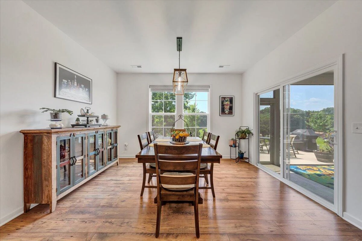 2153 Kings Walk DR NE - Photo 19