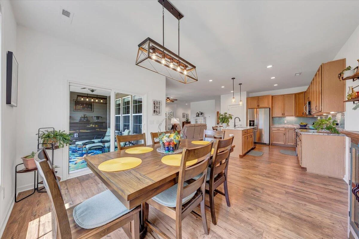 2153 Kings Walk DR NE - Photo 21