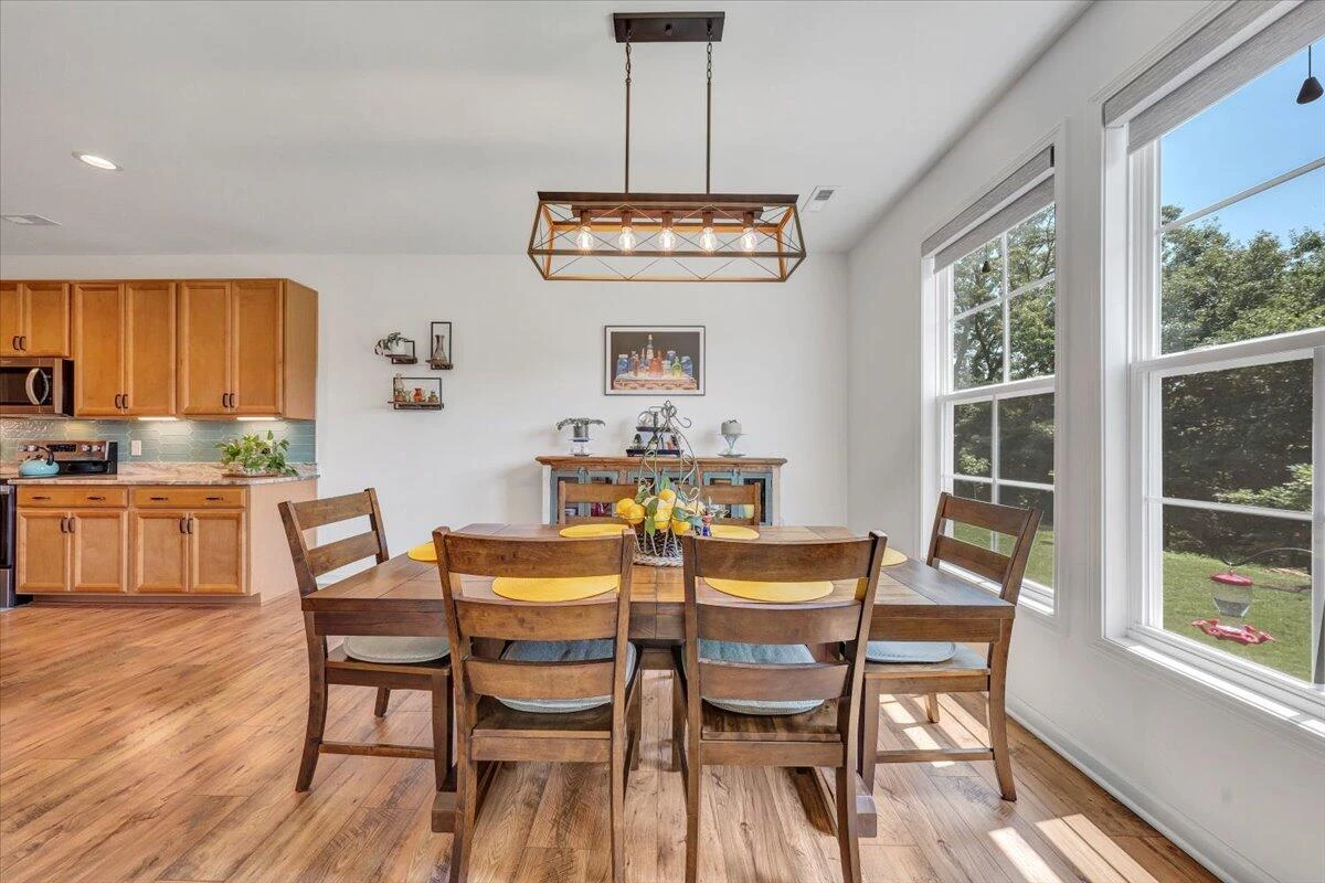 2153 Kings Walk DR NE - Photo 22