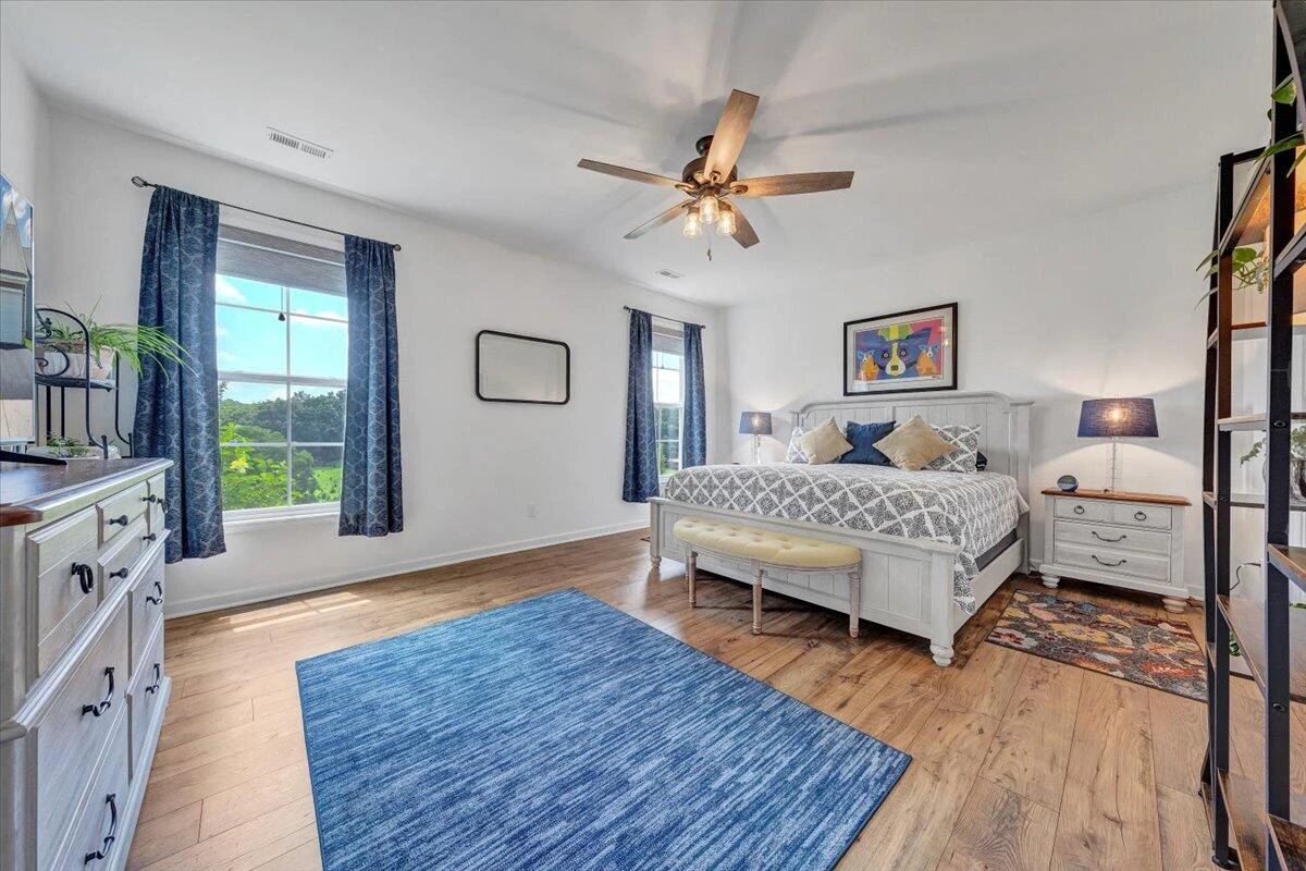 2153 Kings Walk DR NE - Photo 28