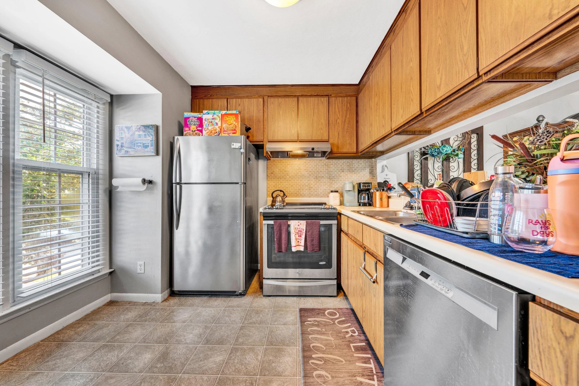 3026 Winterberry DR - Photo 7