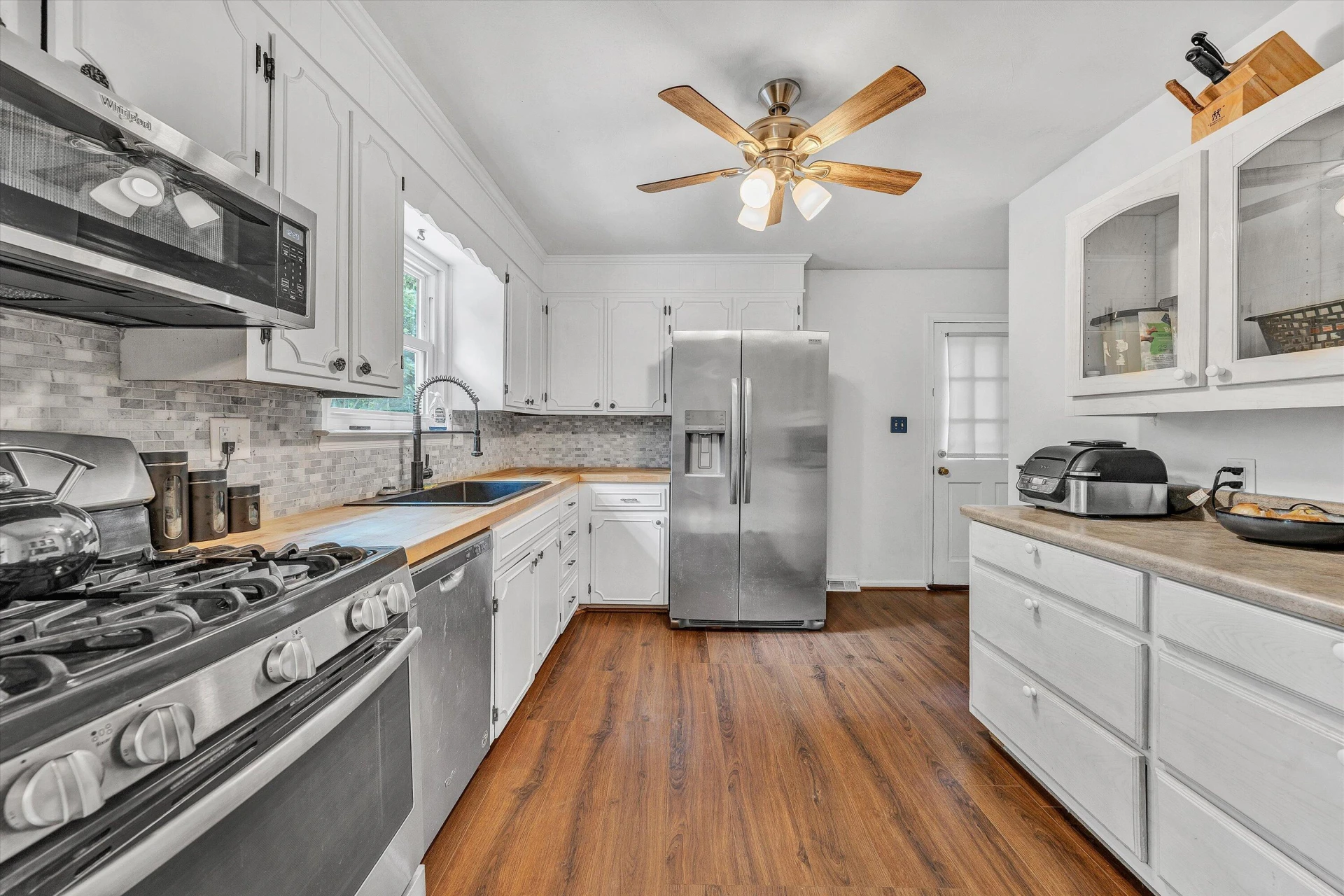 3624 Janney LN - Photo 7
