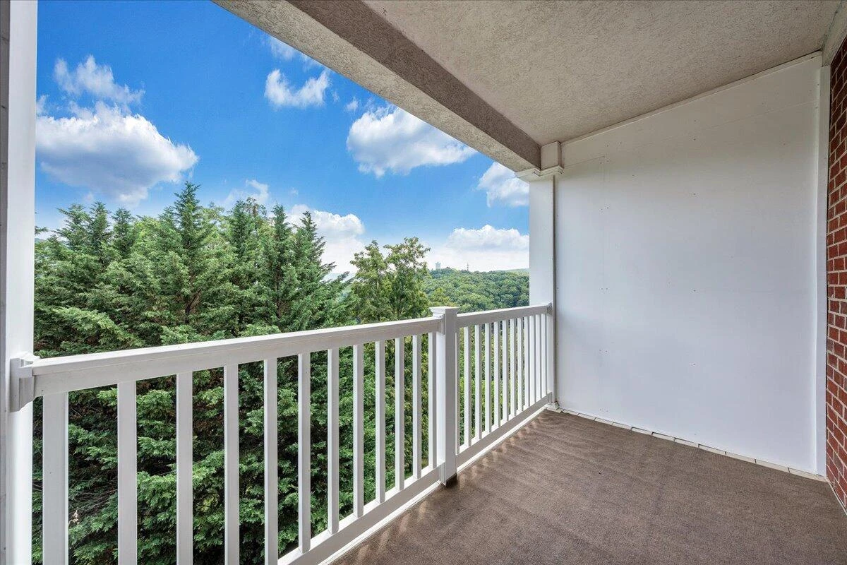 4448 Pheasant Ridge RD #404 - Photo 15