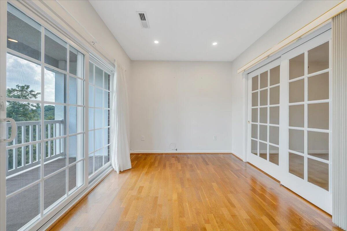 4448 Pheasant Ridge RD #404 - Photo 18