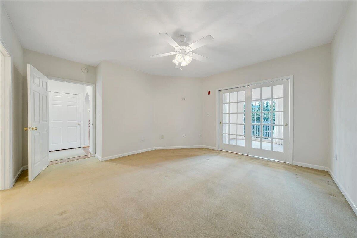 4448 Pheasant Ridge RD #404 - Photo 33