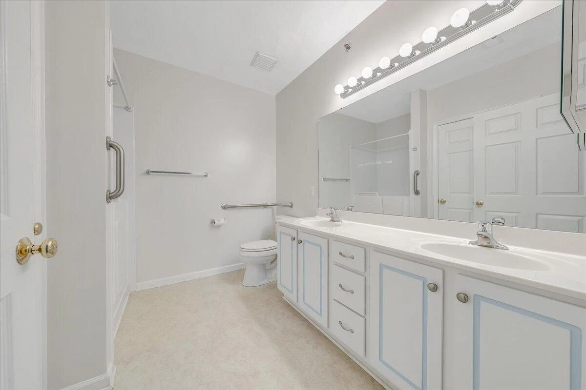 4448 Pheasant Ridge RD #404 - Photo 34