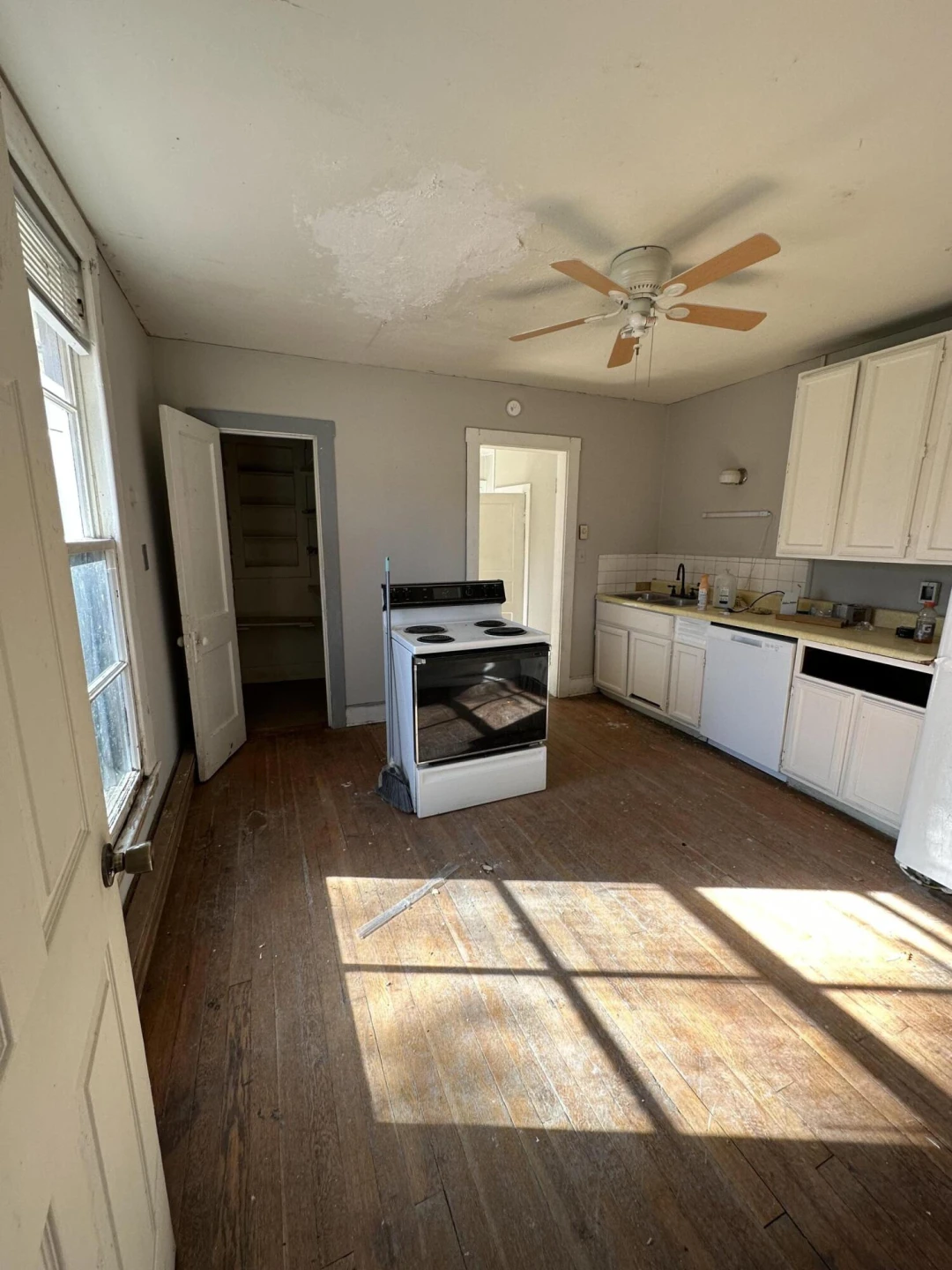 579,581 Botetourt RD - Photo 20
