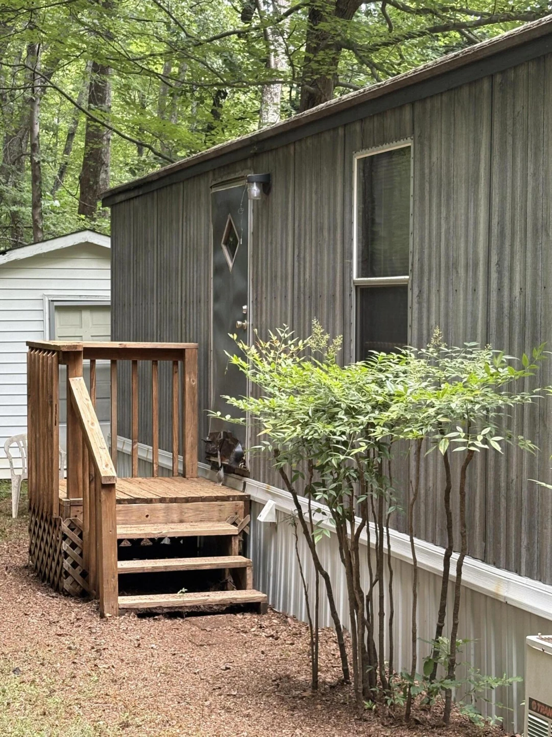 1397 Woodcroft DR - Photo 5