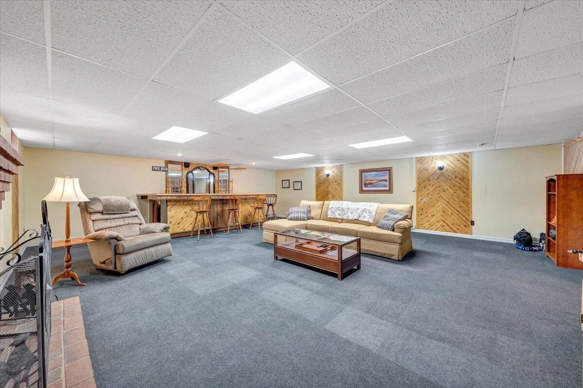 136 Grimes ST - Photo 44
