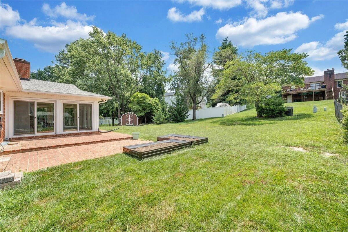 136 Grimes ST - Photo 60