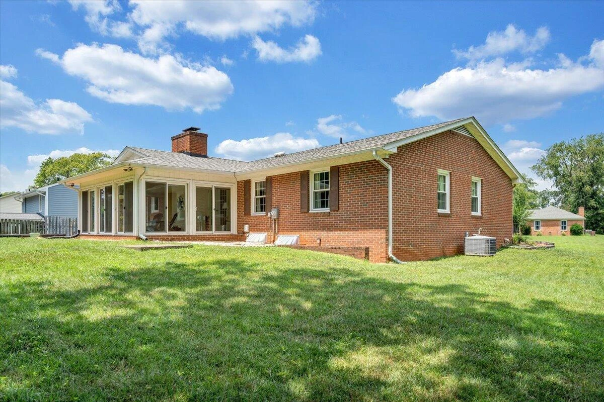 136 Grimes ST - Photo 63
