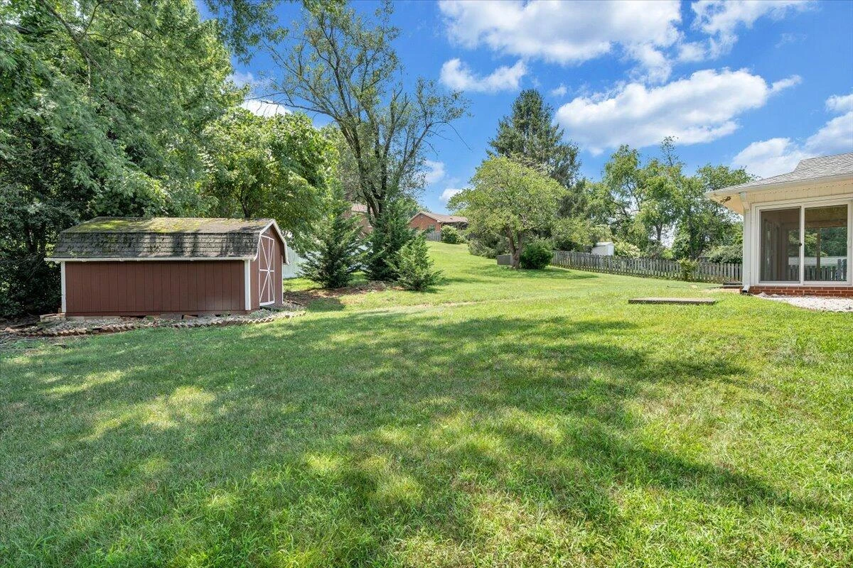 136 Grimes ST - Photo 65