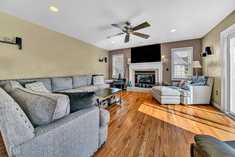 1744 High Gate LN - Photo 22