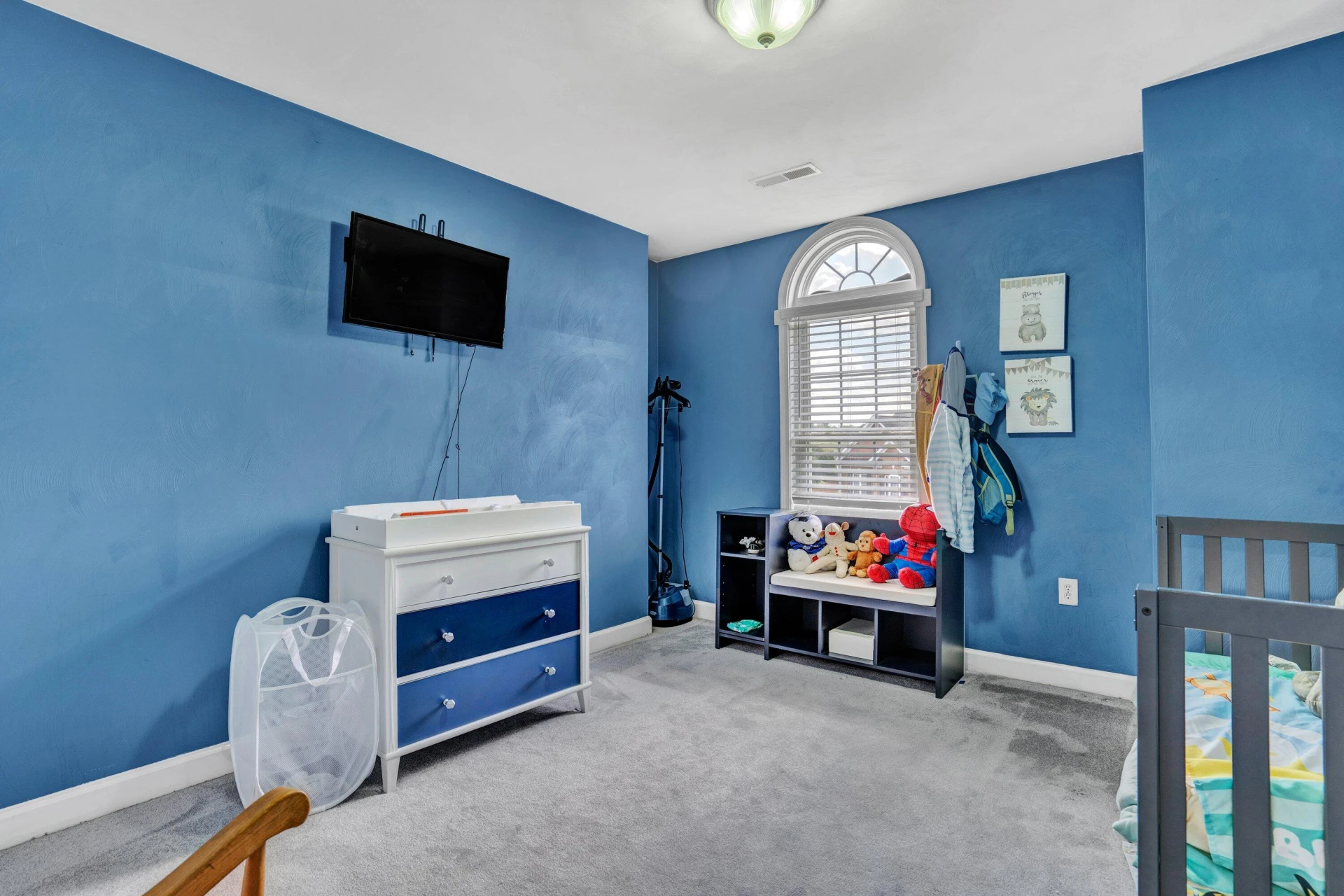 1744 High Gate LN - Photo 34