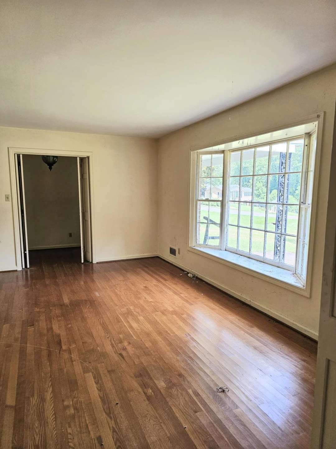 1018 Morningside LN - Photo 6