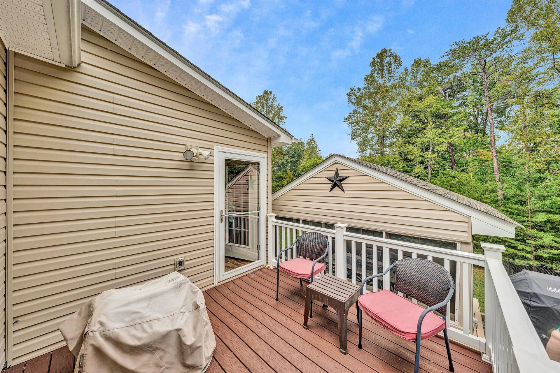 4828 Hardy RD - Photo 21