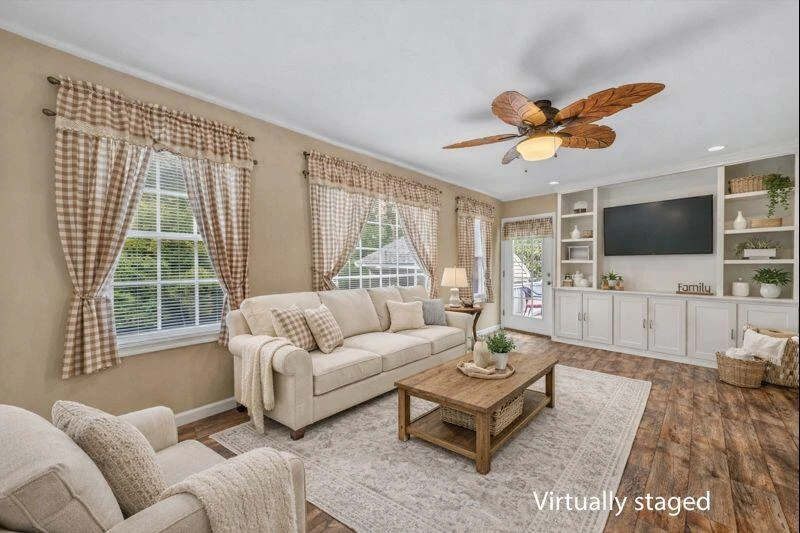 4828 Hardy RD - Photo 24