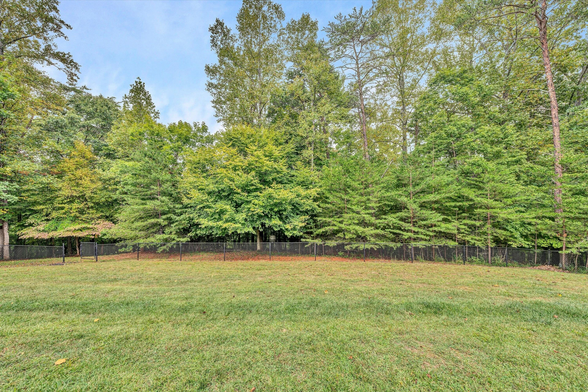 4828 Hardy RD - Photo 35