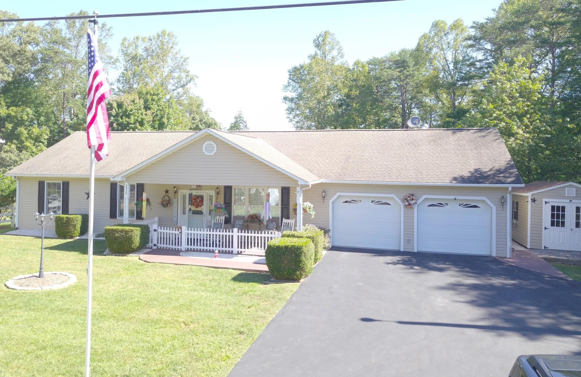 4828 Hardy RD - Photo 45