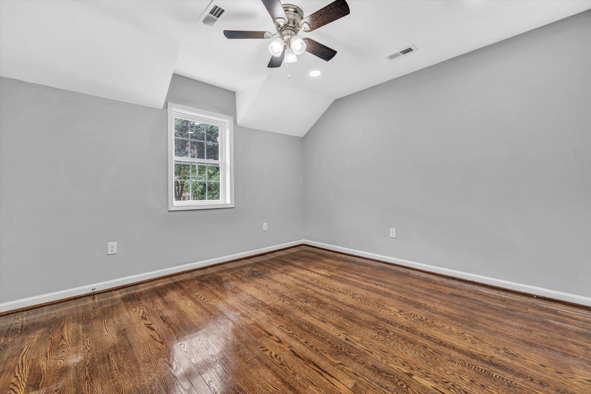 1923 Brandon AVE SW - Photo 28