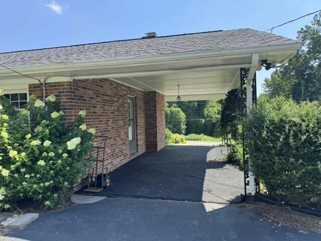 1044 Stoney Mountain RD - Photo 11