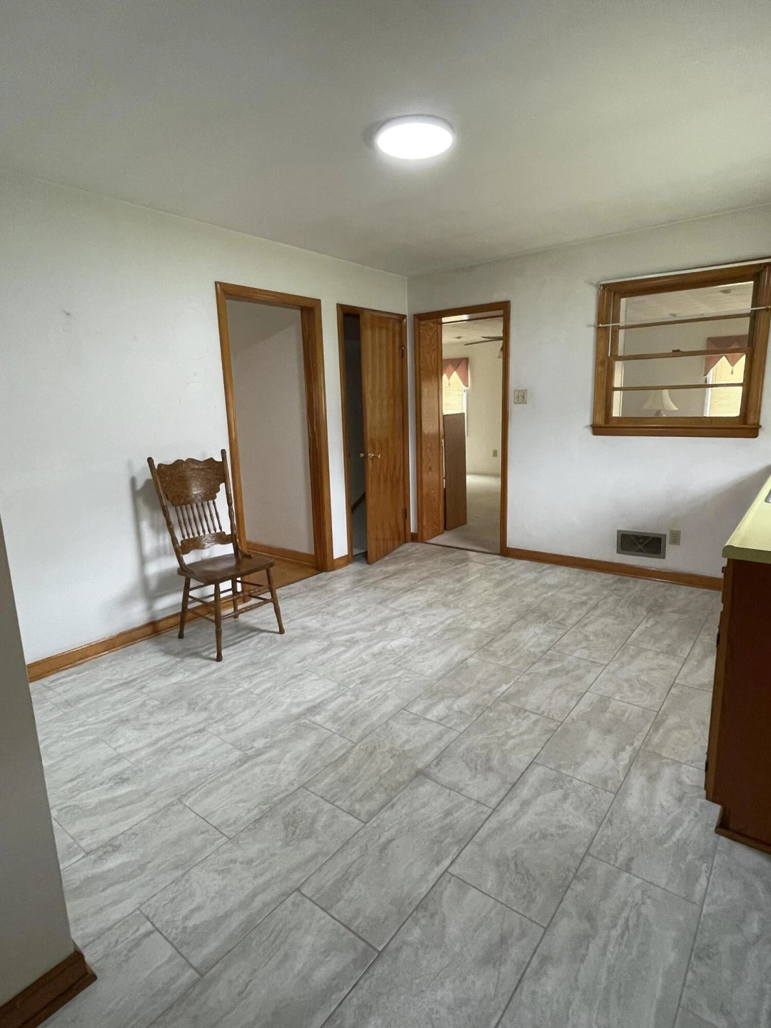 1156 Rosemont LN - Photo 19