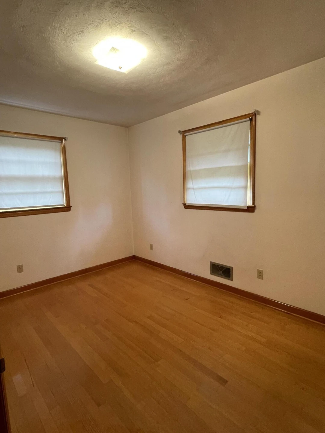 1156 Rosemont LN - Photo 25