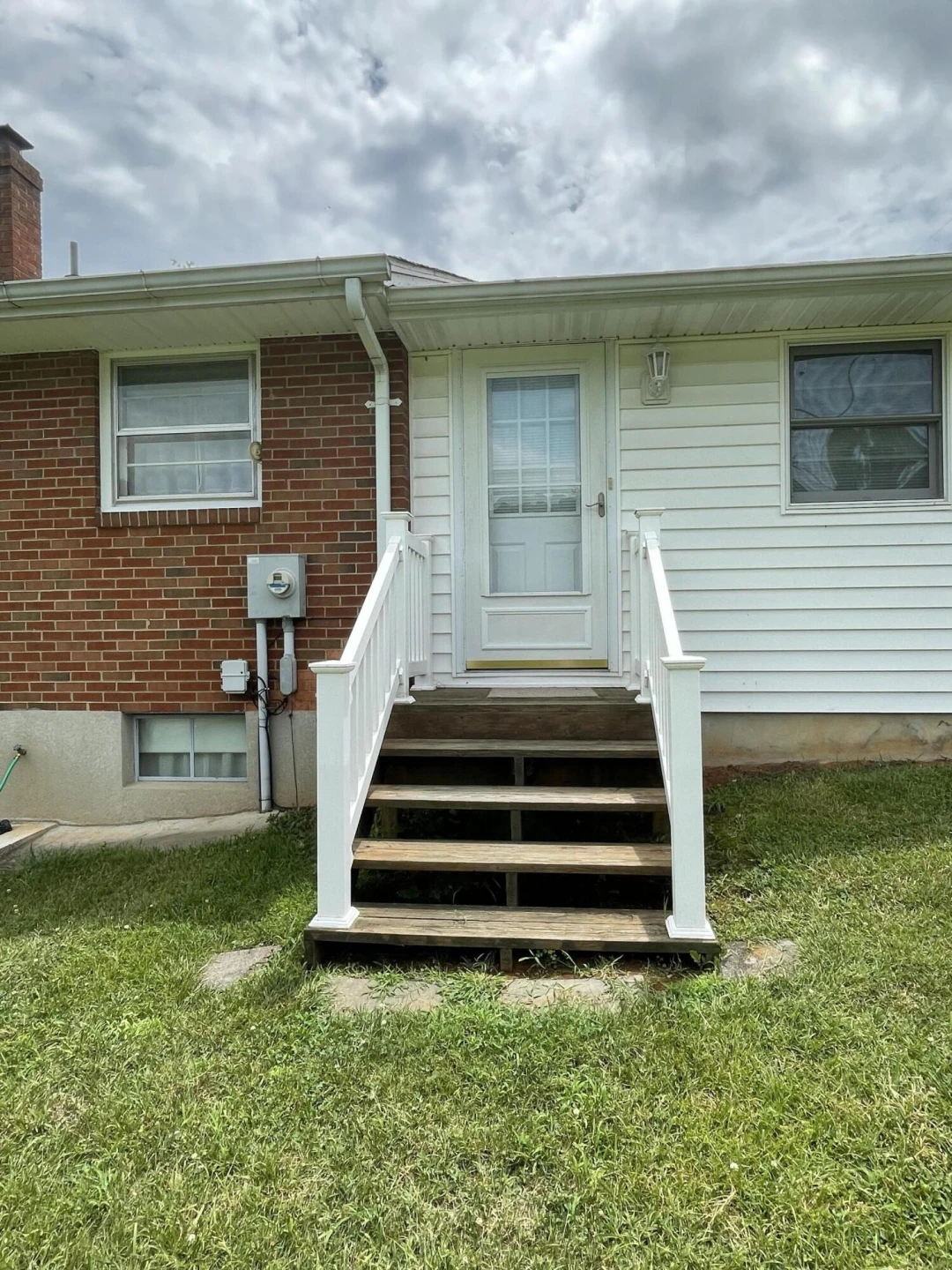 1156 Rosemont LN - Photo 39