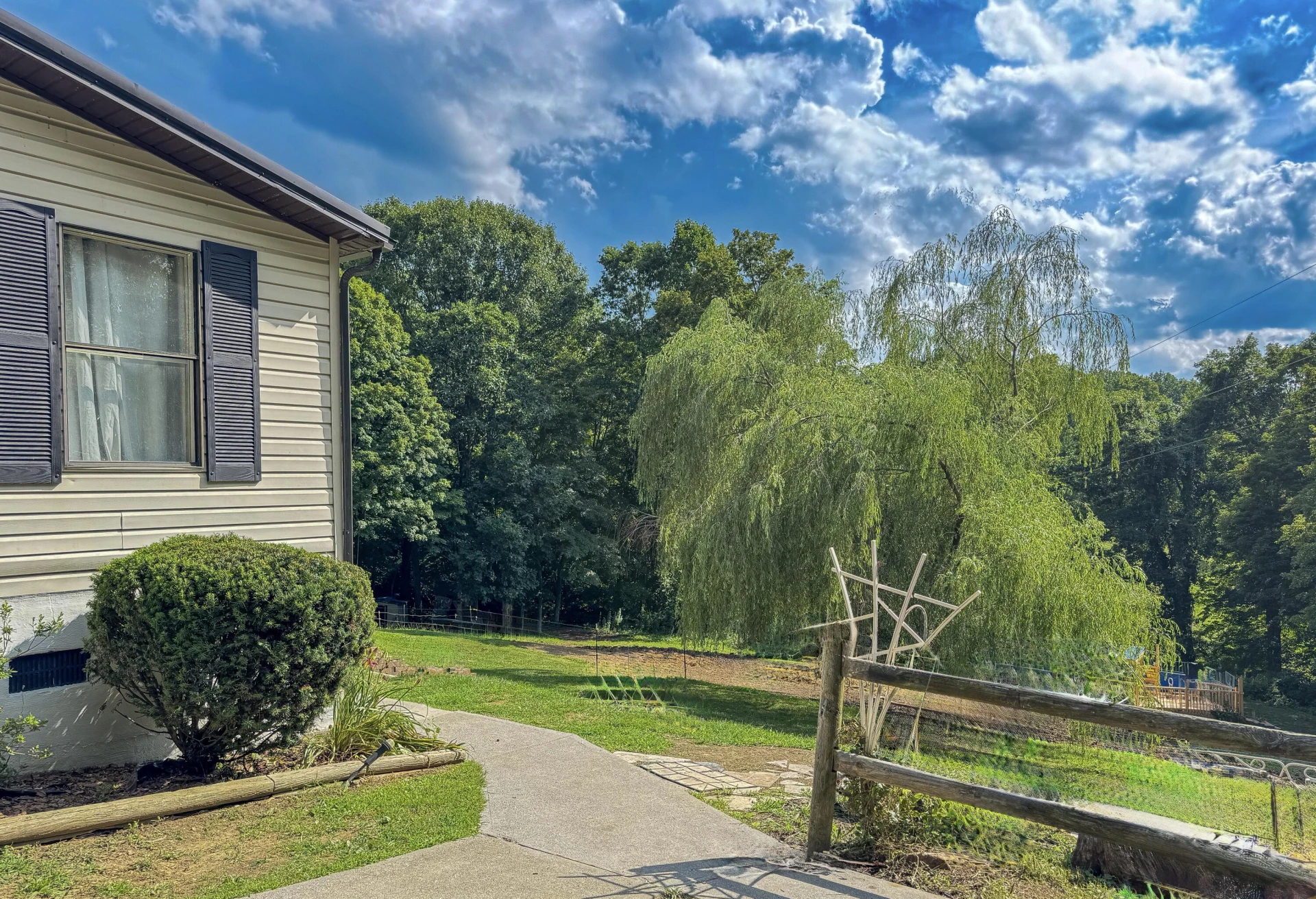 1007 Pollard RD - Photo 24