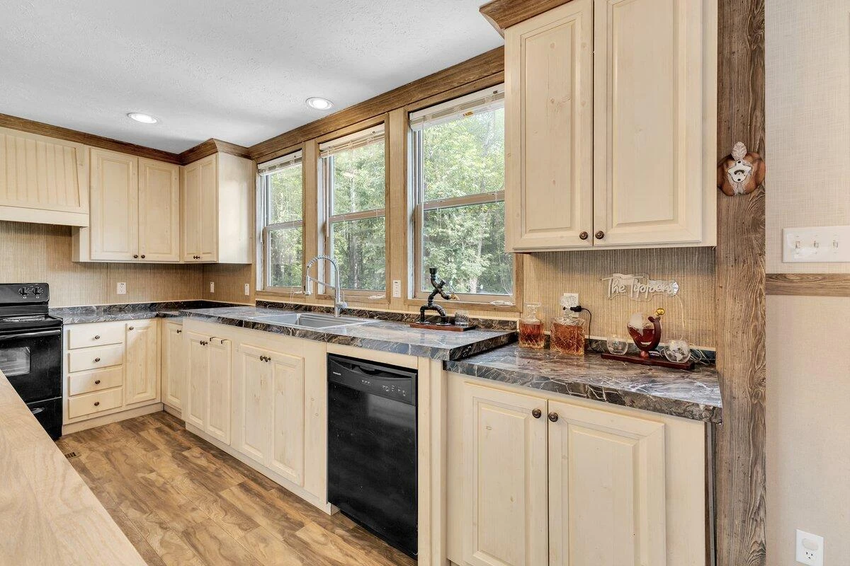 1034 Lookout CT - Photo 18