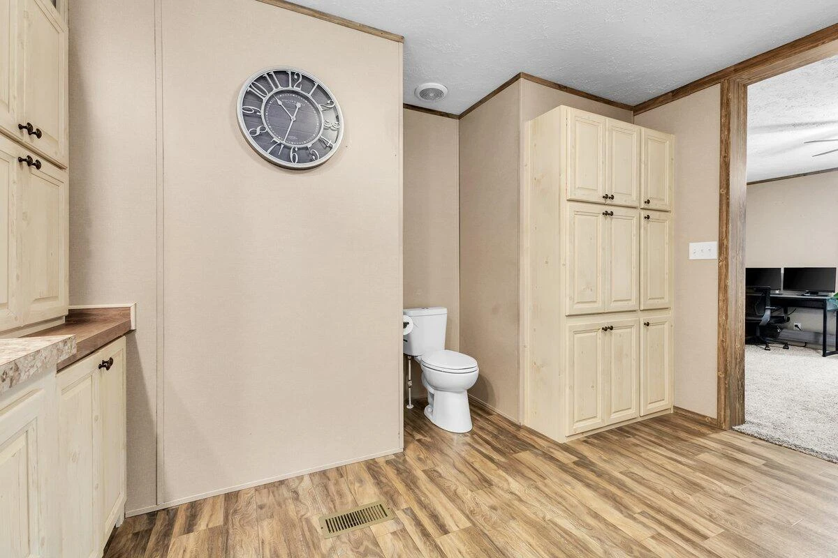1034 Lookout CT - Photo 32
