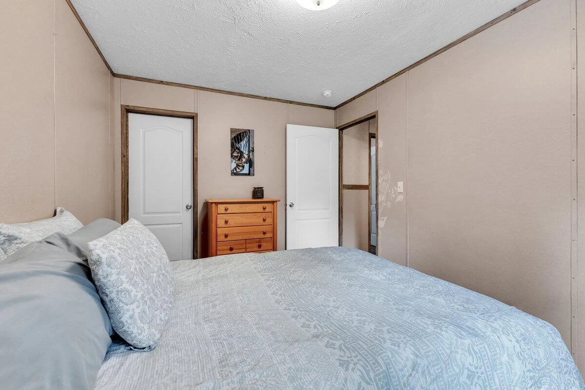 1034 Lookout CT - Photo 34