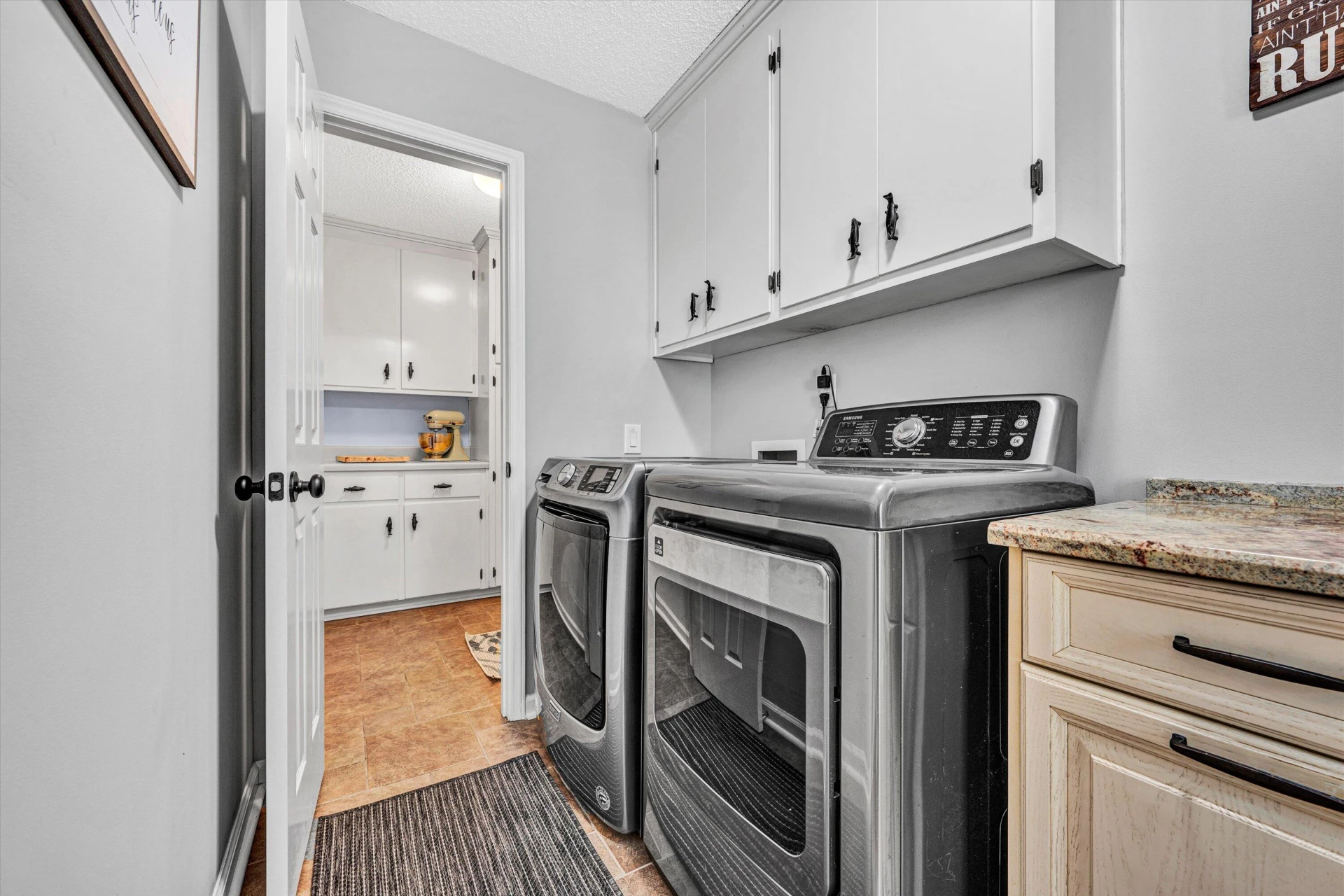 242 Beech DR - Photo 39